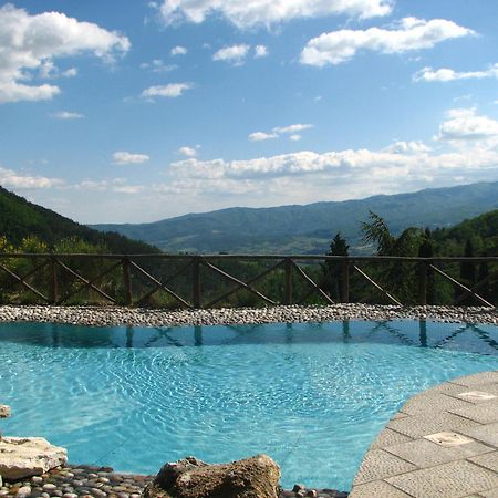 Borgo I Tre Baroni - Spa Suites & Resort Poppi Extérieur photo